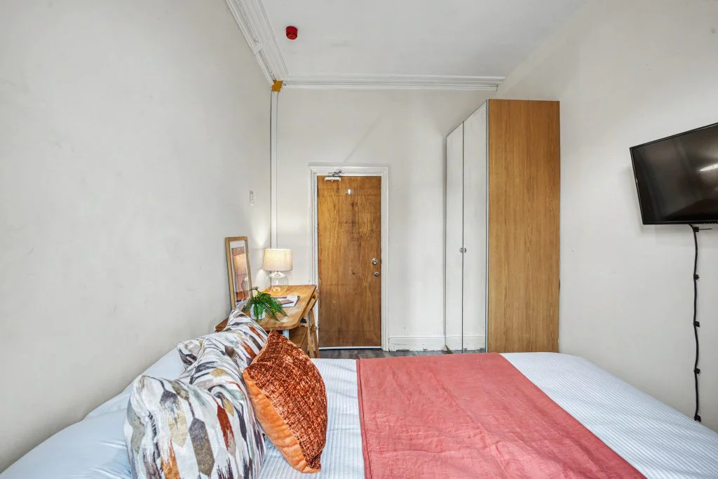 189SL - Bedroom 4