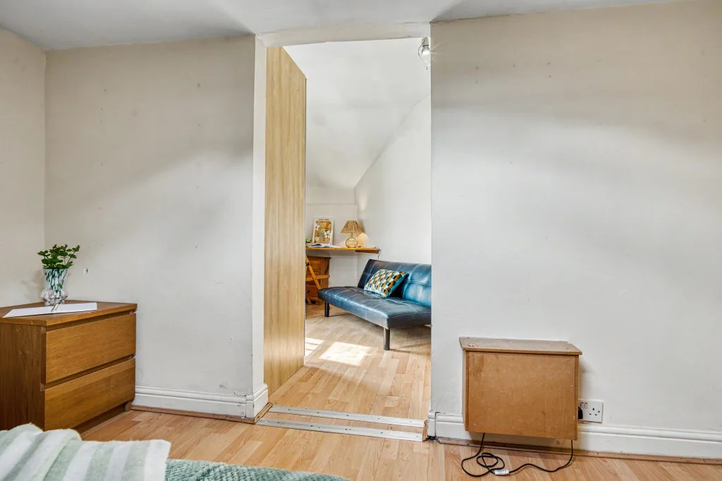 189SL - Bedroom 9