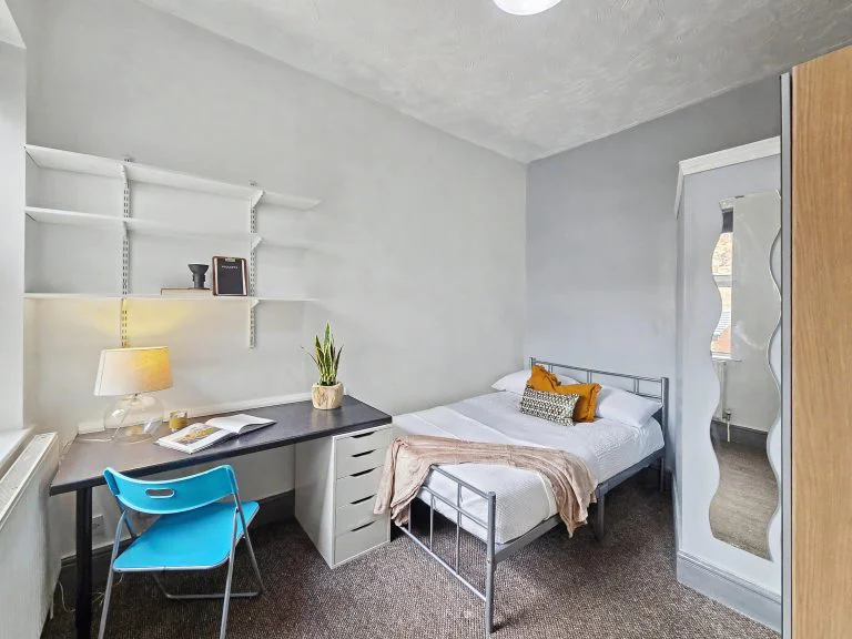 19R - Bedroom 3