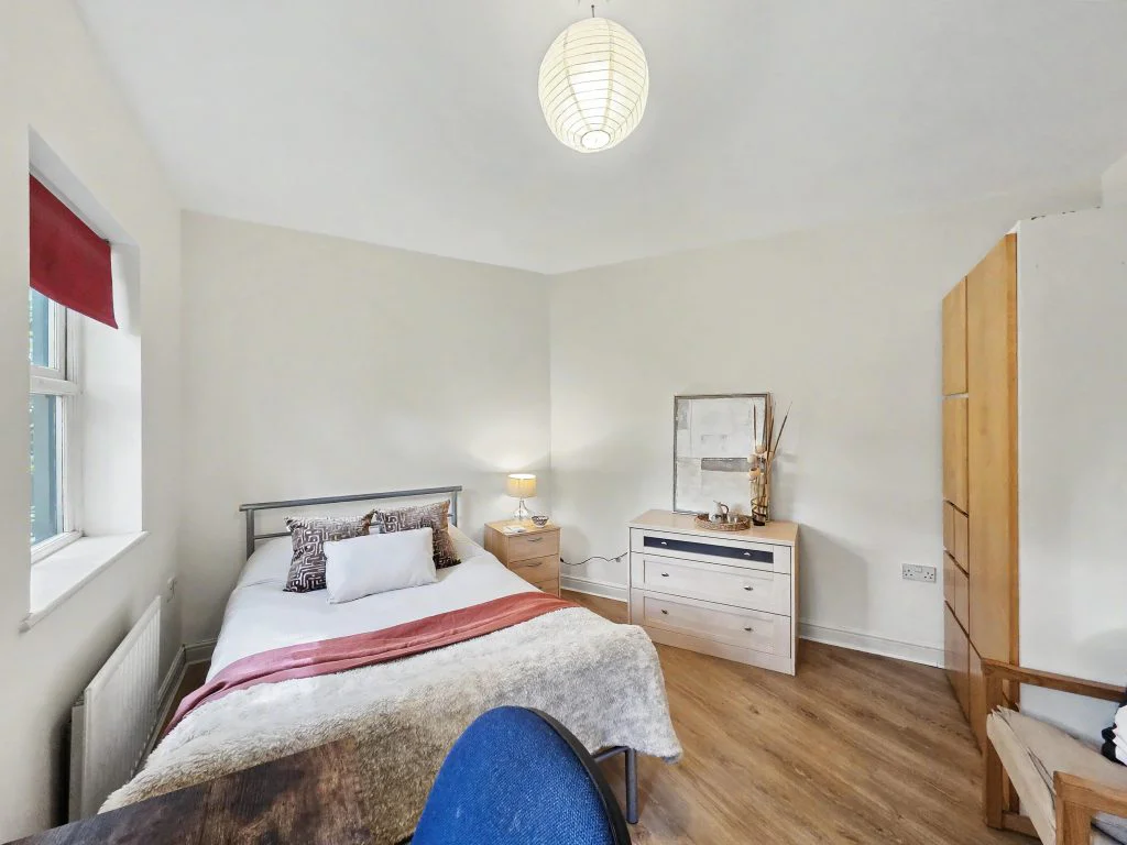 1HC - Bedroom 2