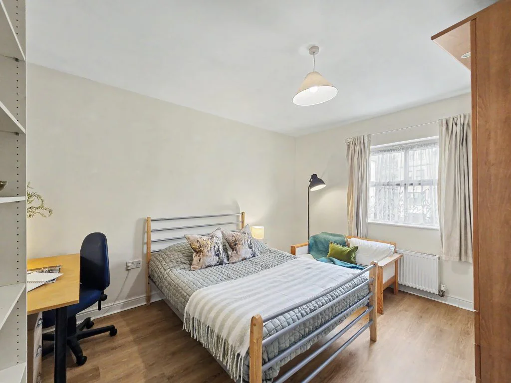 1HC - Bedroom 3