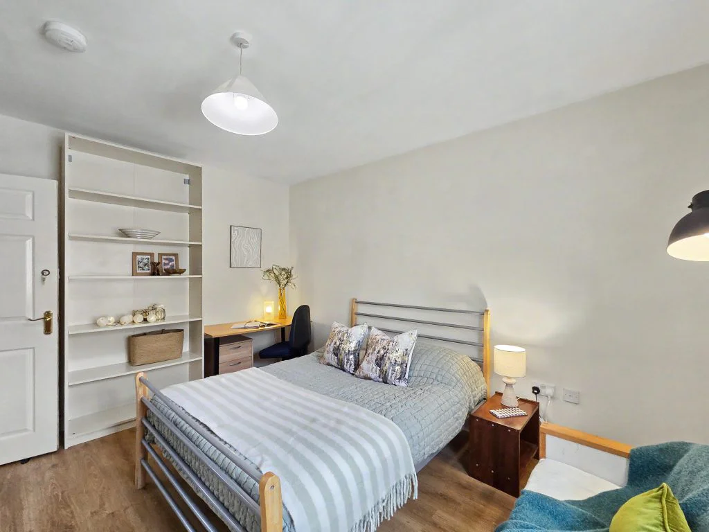 1HC - Bedroom 3