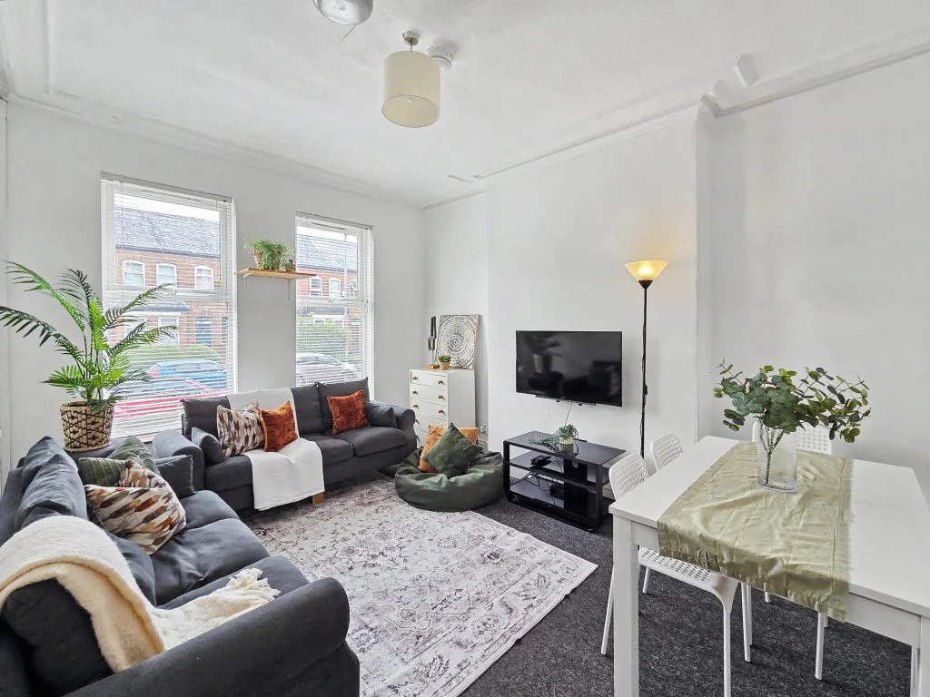 20LG - Lounge