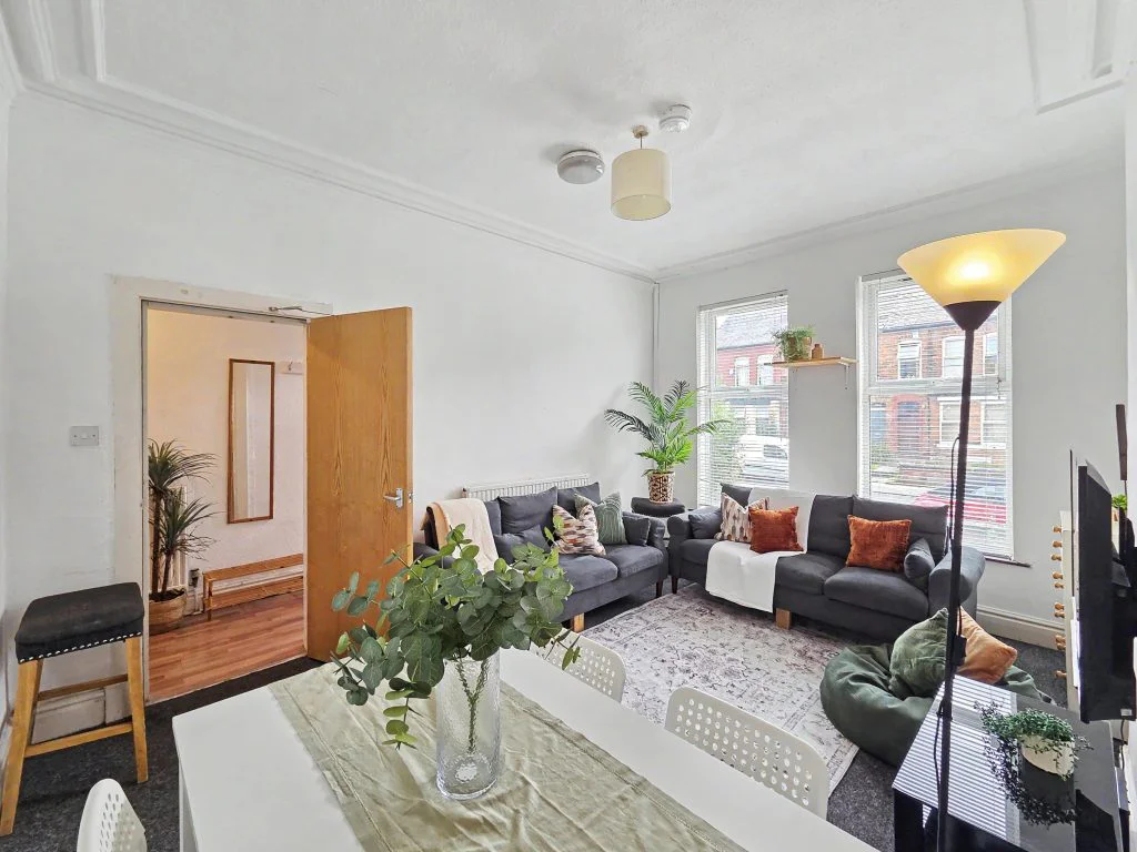 20LG - Lounge