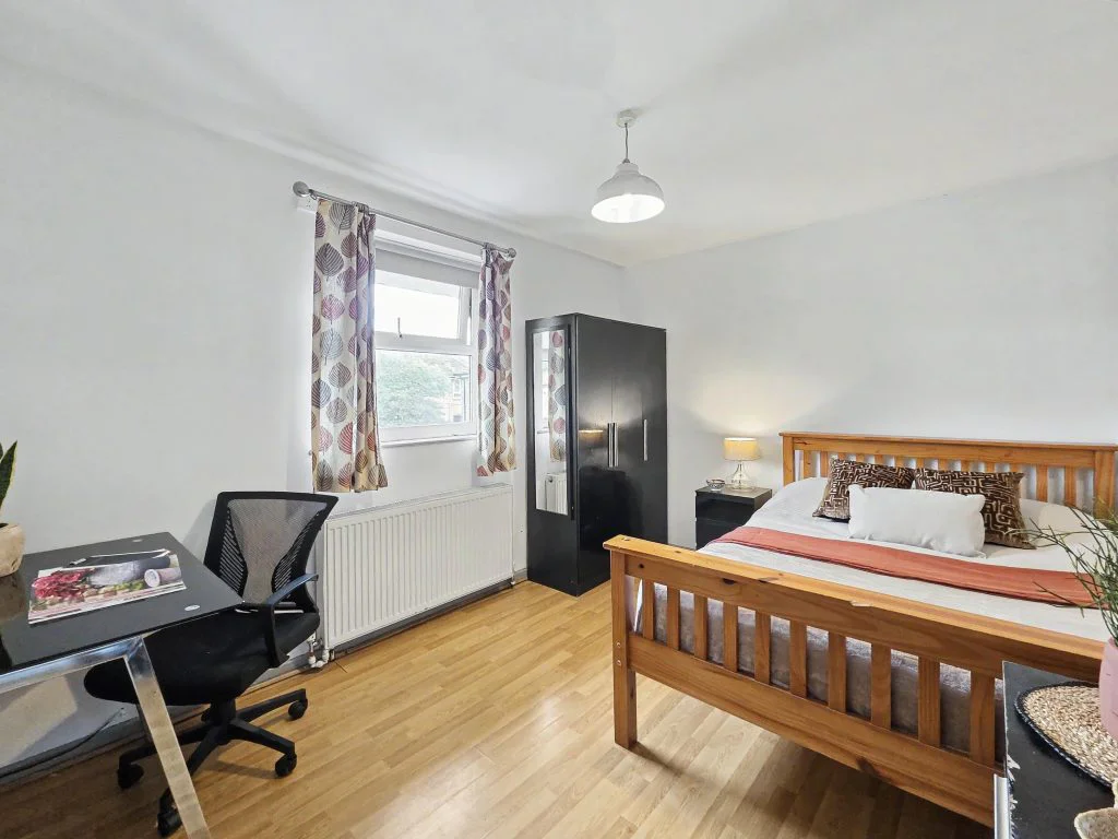 2SW - Bedroom 2