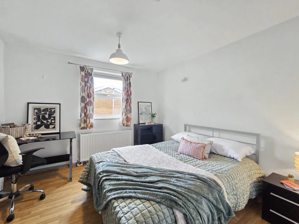2SW - Bedroom 4
