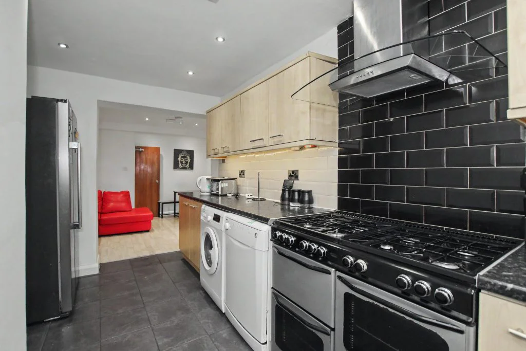 47K - Kitchen