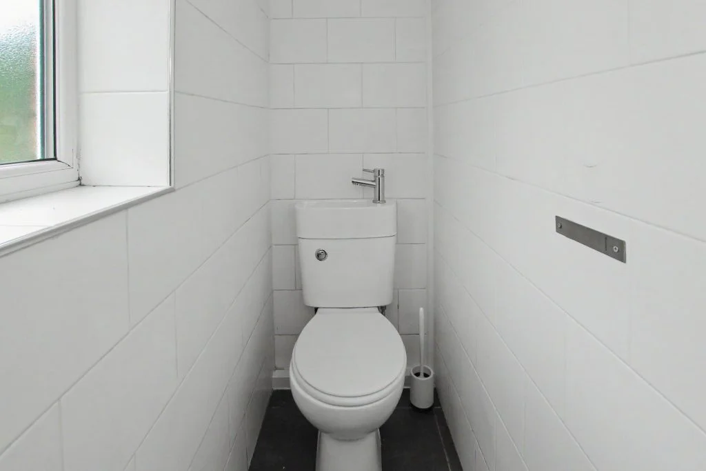 47K - First-floor WC