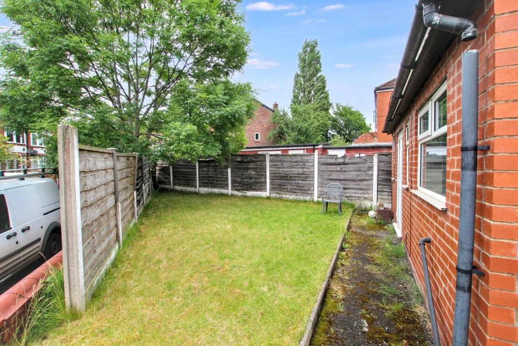 54K - Back garden